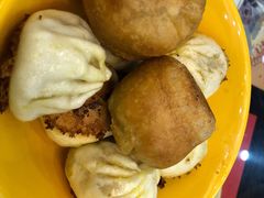 玉兰饼-毛华美食(清扬路店)