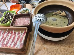 -菌小白·野生菌火锅(时尚天河店)