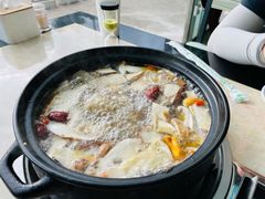 -蘑统田下·野生菌火锅