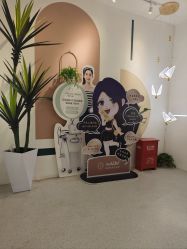 -More摩尔医美の注射线雕光电中心