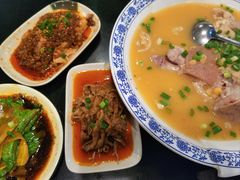 -醉八仙热酒馆(渝中店)