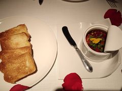 鹅肝面包-弦月窗LUNETTE BY AMANDA(复兴路店)