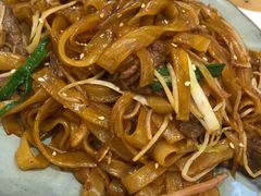 干炒牛河-御彩酒家(东风东路店)
