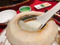 -景月阁空中食府(希尔顿酒店)