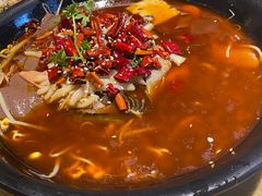 -吴越荣记苏州菜·松鼠桂鱼100%活鱼现做(斜塘老街店)