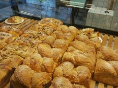 -Dough&Joe团憩(瑞虹天地月亮湾店)