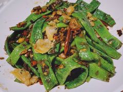 蛤蜊肉煸刀豆-相遇·鲜炒黄牛肉(丹阳吾悦广场店)