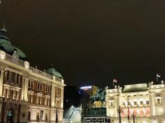 -Casa Nova