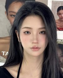 -明天见·化妆造型工作室