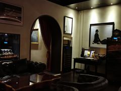 -THE OLD HOUSE酒吧