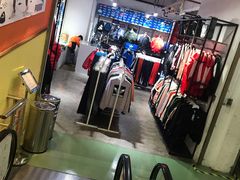-五环Outlets(高新工厂店)