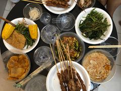 -覃记海鲜美食餐厅