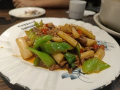 -民间瓦缸煨汤館(嵩山路店)