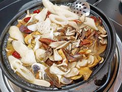 -野菌皇海景野生菌火锅(滨海大道店)
