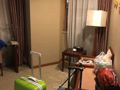 -峨眉山世纪阳光大酒店(峨眉高铁站店)