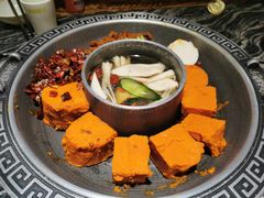菌香鸳鸯锅-晓宇重庆火锅(大唐不夜城店)