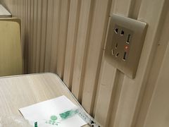 -南粤光明乳鸽(金钟店)