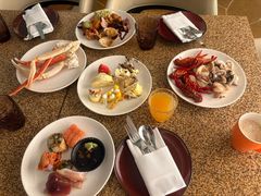 -怡咖啡海鲜自助餐厅(浦东香格里拉店)