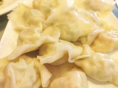 角瓜鸡蛋虾仁水饺-黄家饺子东北特色菜馆(湖滨商业街店)
