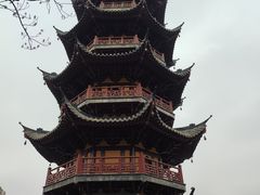 -龙华寺