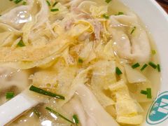 -绿杨馄饨店(康佳花园店)