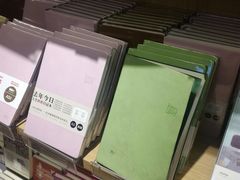 -九木杂物社(恒隆广场店)