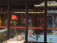 -肥肥虾庄·金牌油焖大虾(杨园滨江时代walk店)