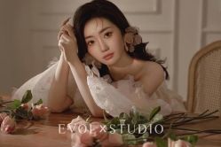 -乐默婚纱摄影工作室