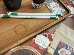 -星巴克臻选(上海虹桥新天地三店)