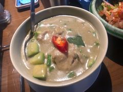 中部绿咖喱鸡肉-帕蓝·暹罗料理(曲阳店)