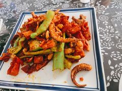 -八两八金·莱芜特色炒鸡(市南漳浦路店)