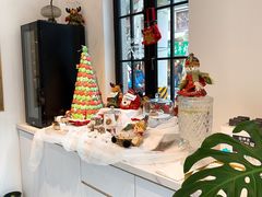 -Fridi Patisserie Cafe