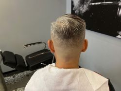 -595barbershop美式油头