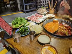 -萍姐火锅·公路夜市(打浦桥日月光店)