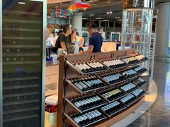 -中免(澳门机场免税店)