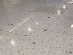 -南京商厦