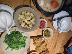 -潮粥荟·潮汕砂锅粥(朝阳大悦城店)