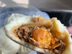 咸蛋黄超人包-老陶包子铺(南大西南村店)