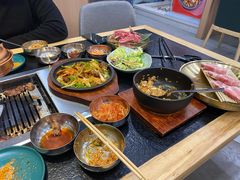 -臻牛烤肉