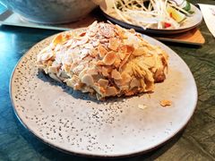 扁桃仁羊角-BAKER&SPICE(环贸店)