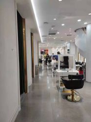 -Kraemer Paris  苏豪路易士·嘉玛发廊