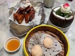 -蝴蝶里·粤菜·点心(龙湖天街&滨江店)