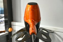 -TOP DESIGN形象设计工作室