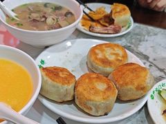-尹记门钉肉饼(丰台站店)