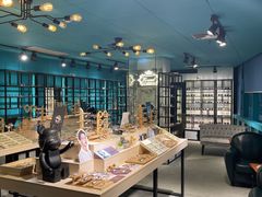 -Trend1881视光·蔡司视觉(领展广场店)