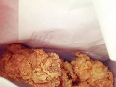 -肯德基(中纬店)