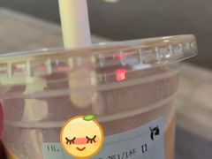 陨石拿铁-瑞幸咖啡(岳家嘴地铁站店)