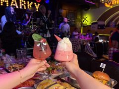 -鲨鱼美式餐厅酒吧Sharky