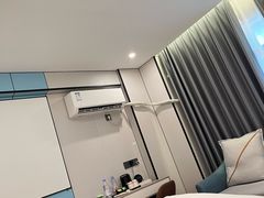 -轻住·仰望未来酒店(南昌八一广场店)