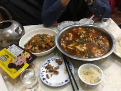 -金良酸菜鱼(宁海路总店)